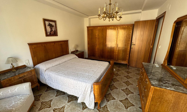Resale - Apartment / flat - Pego