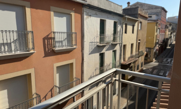 Resale - Apartment / flat - Pego