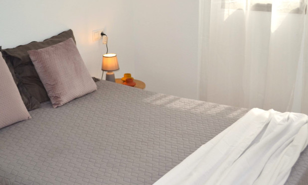 Resale - Apartment / flat - Villajoyosa - Cala de Villajoyosa