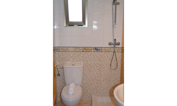 Resale - Apartment / flat - Villajoyosa - Cala de Villajoyosa