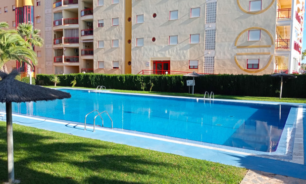 Odsprzedaż - Mieszkanie w bloku - Villajoyosa