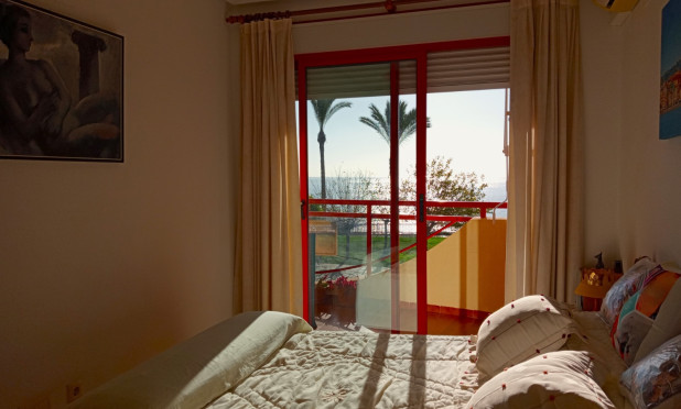 Odsprzedaż - Mieszkanie w bloku - Villajoyosa