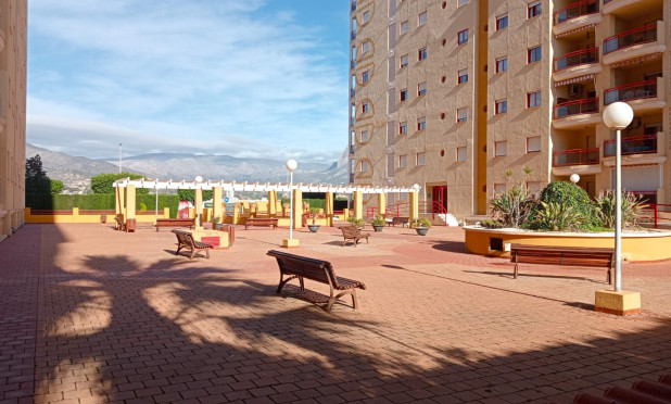 Odsprzedaż - Mieszkanie w bloku - Villajoyosa