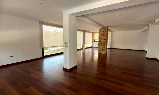 Wiederverkauf - Villa - La Nucía