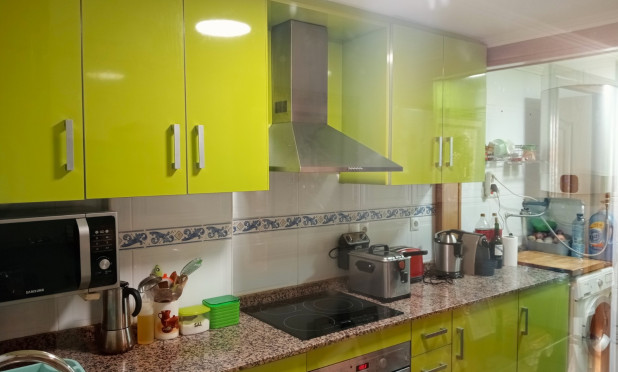 Reventa - Apartamento / piso - Villajoyosa - Cala de Villajoyosa