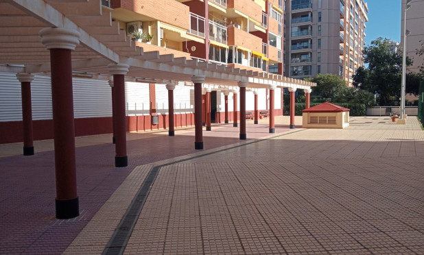 Reventa - Apartamento / piso - Villajoyosa - Cala de Villajoyosa