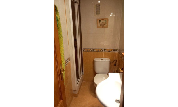 Reventa - Apartamento / piso - Benidorm - Zona de Poniente