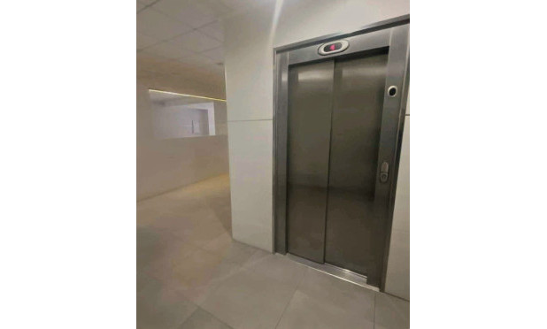 Reventa - Apartamento / piso - Benidorm - Zona de Poniente