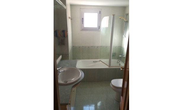 Reventa - Apartamento / piso - Benidorm - Zona de Poniente