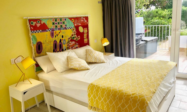 Herverkoop - Herenhuis - Altea