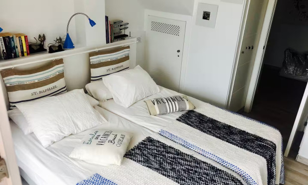 Herverkoop - Herenhuis - Altea