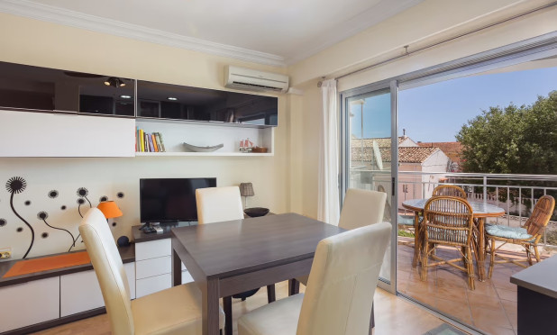 Resale - Apartment / flat - Denia - Les Marines - Las Marinas