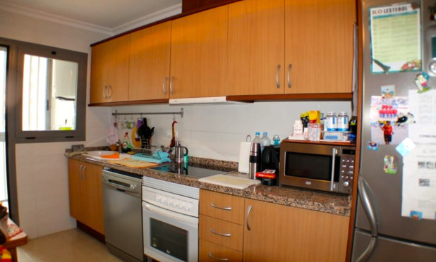 Resale - Apartment / flat - Villajoyosa - Cala de Villajoyosa