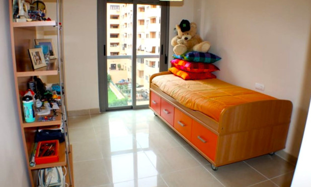 Resale - Apartment / flat - Villajoyosa - Cala de Villajoyosa