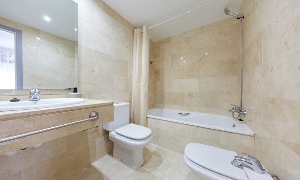 Reventa - Apartamento / piso - Villajoyosa - Cala de Villajoyosa