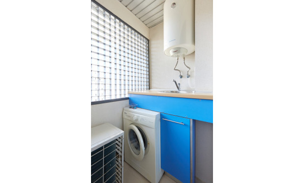 Reventa - Apartamento / piso - Villajoyosa - Cala de Villajoyosa