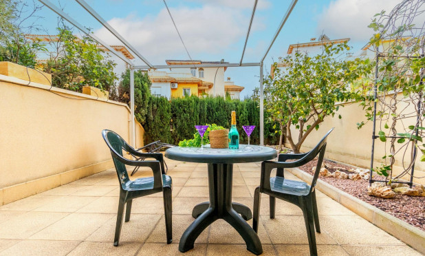 Wiederverkauf - Wohnung - Orihuela Costa - Altos de Campoamor