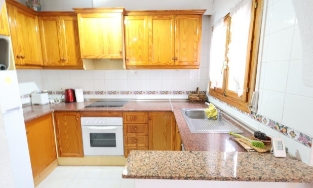 Resale - Villa - Orihuela Costa - Los Almendros-La Florida