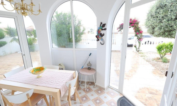 Resale - Villa - Orihuela Costa - Los Almendros-La Florida