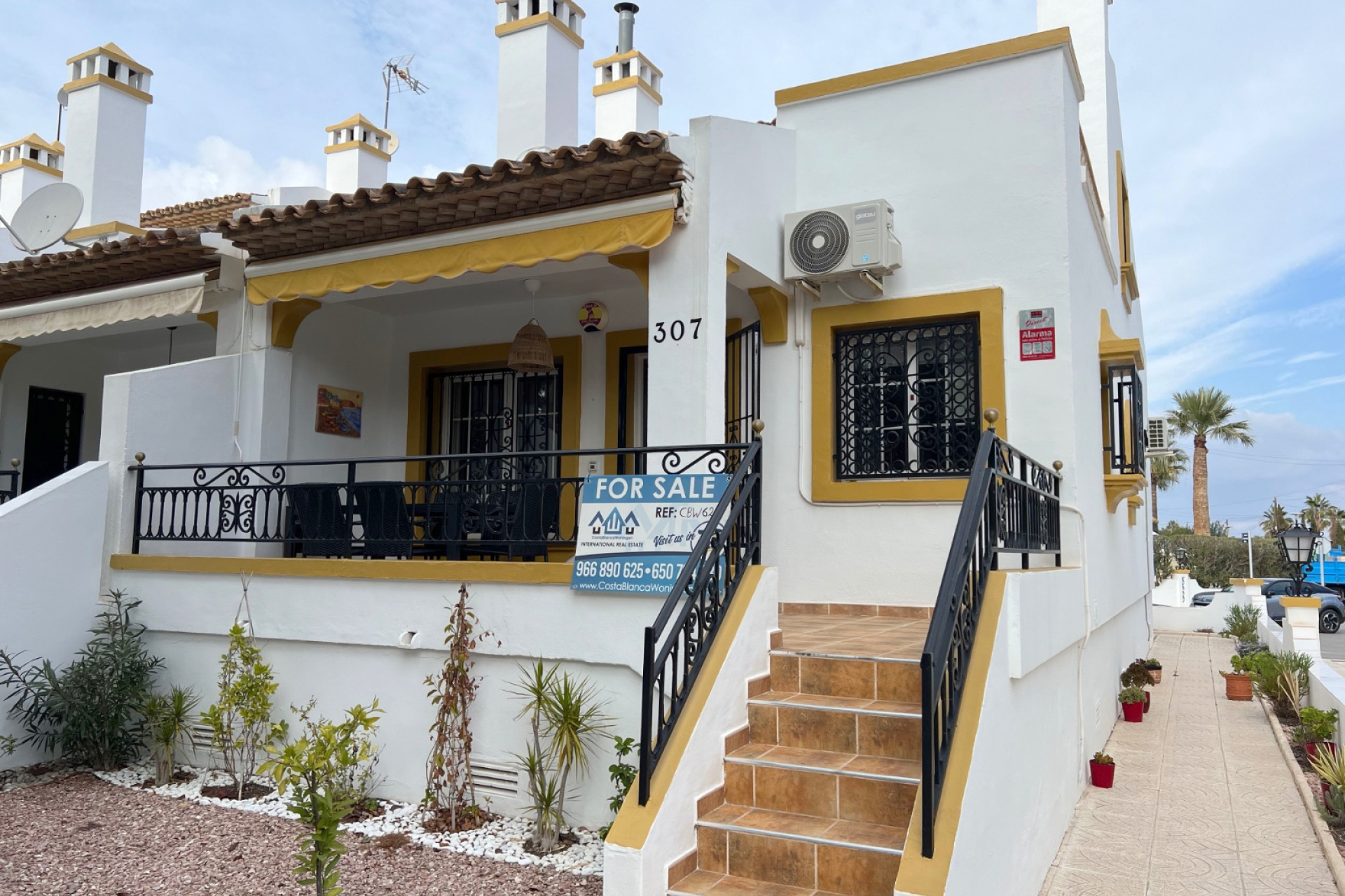 Herverkoop - Finca / Country Property - Orihuela Costa - Villamartín