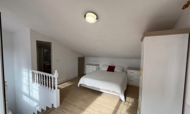 Herverkoop - Finca / Country Property - Orihuela Costa - Villamartín