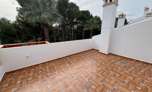 Herverkoop - Finca / Country Property - Orihuela Costa - Villamartín