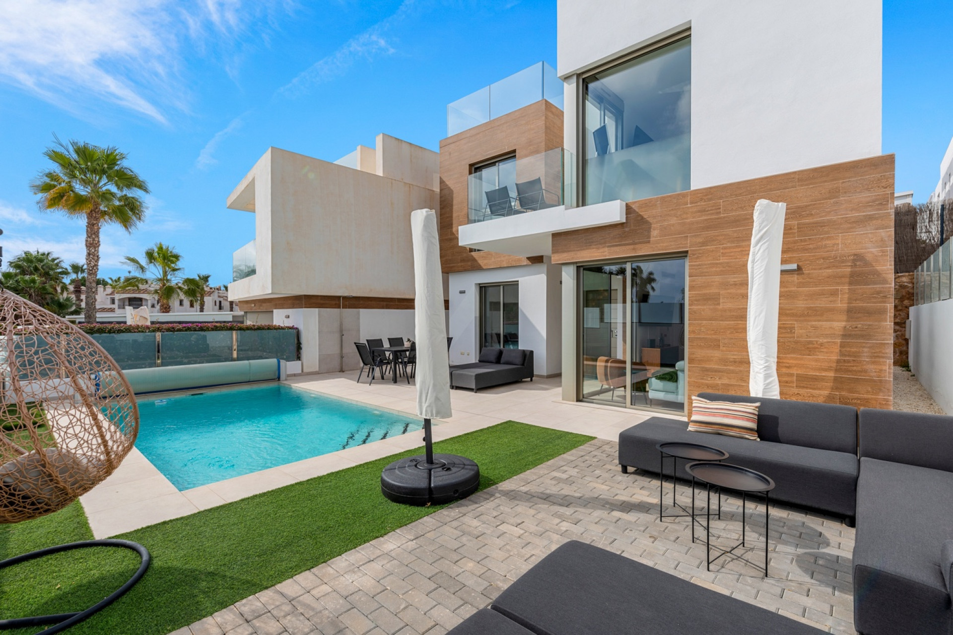 Wiederverkauf - Villa - Orihuela Costa - Villamartín