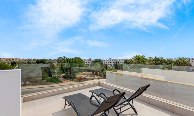 Wiederverkauf - Villa - Orihuela Costa - Villamartín