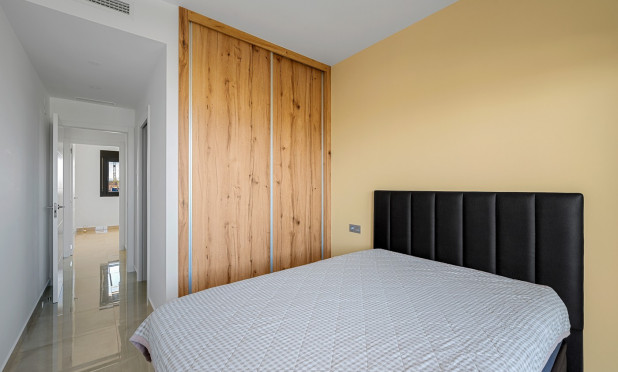 Revente - Appartement - Pilar de la Horadada - Torre De La Horadada