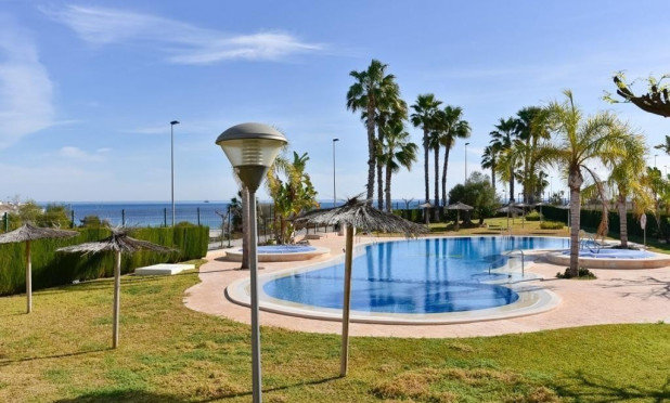 Reventa - Apartamento / piso - Mil Palmeras