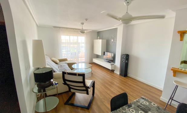 Reventa - Apartamento / piso - Mil Palmeras