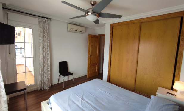 Reventa - Apartamento / piso - Mil Palmeras