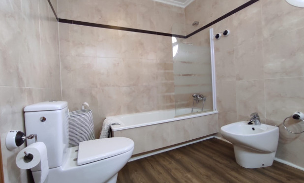 Reventa - Apartamento / piso - Mil Palmeras