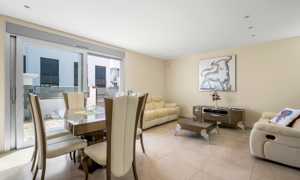 Resale - Villa - Ciudad Quesada