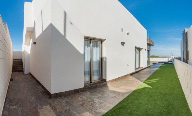 Obra nueva - Villa - Orihuela Costa - PAU 8