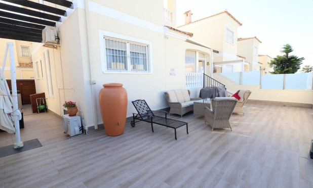 Wiederverkauf - Villa - Orihuela Costa - Lomas de Cabo Roig