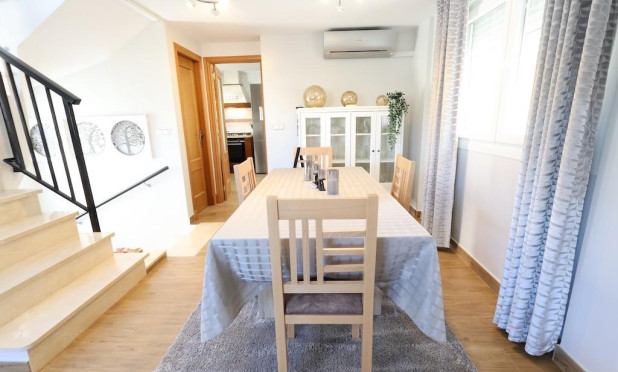Wiederverkauf - Villa - Orihuela Costa - Lomas de Cabo Roig