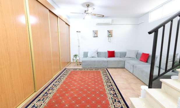 Wiederverkauf - Villa - Orihuela Costa - Lomas de Cabo Roig
