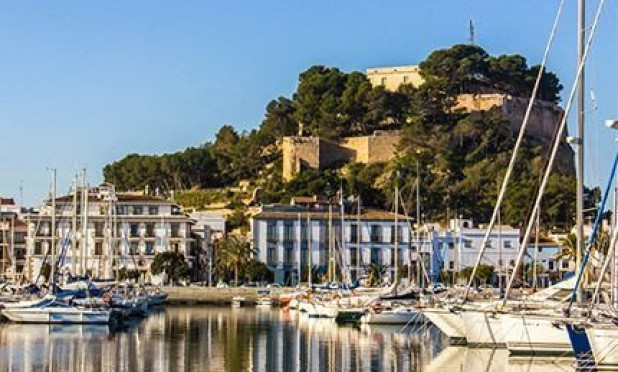 Neue Gebäude - Wohnung - Denia - Puerto Denia