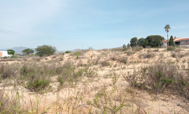 Resale - Plot / Land - Villajoyosa