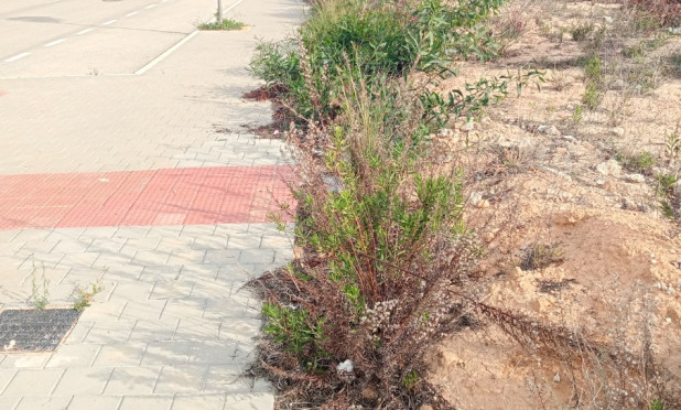 Resale - Plot / Land - Villajoyosa