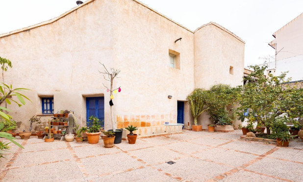 Resale - Townhouse - Los Martinez Del Puerto - Los Martínez del Puerto