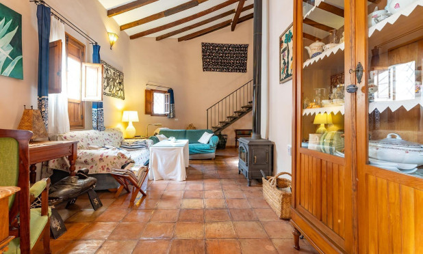 Resale - Townhouse - Los Martinez Del Puerto - Los Martínez del Puerto