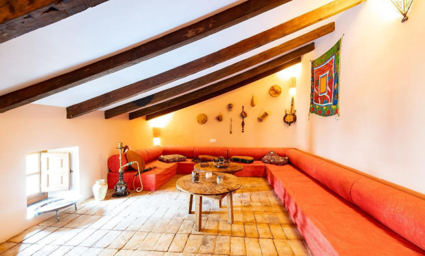 Resale - Townhouse - Los Martinez Del Puerto - Los Martínez del Puerto