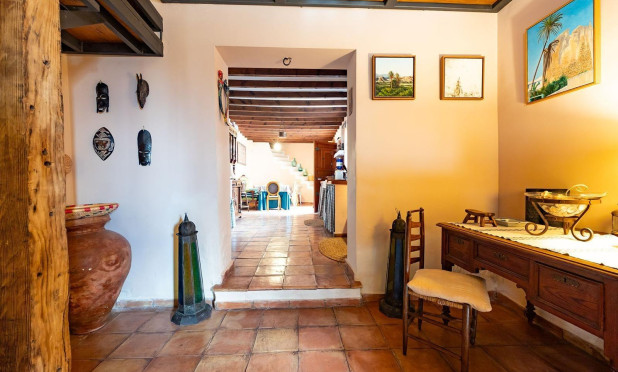 Resale - Townhouse - Los Martinez Del Puerto - Los Martínez del Puerto