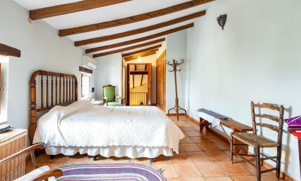 Resale - Townhouse - Los Martinez Del Puerto - Los Martínez del Puerto