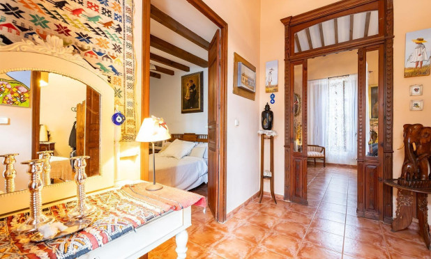 Resale - Townhouse - Los Martinez Del Puerto - Los Martínez del Puerto