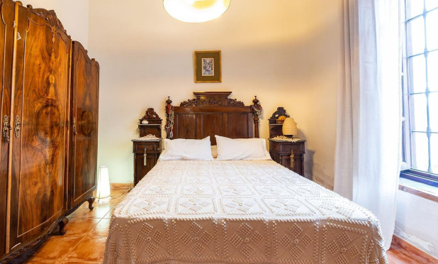 Resale - Townhouse - Los Martinez Del Puerto - Los Martínez del Puerto