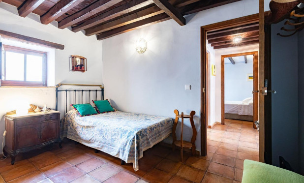 Resale - Townhouse - Los Martinez Del Puerto - Los Martínez del Puerto