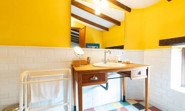 Resale - Townhouse - Los Martinez Del Puerto - Los Martínez del Puerto